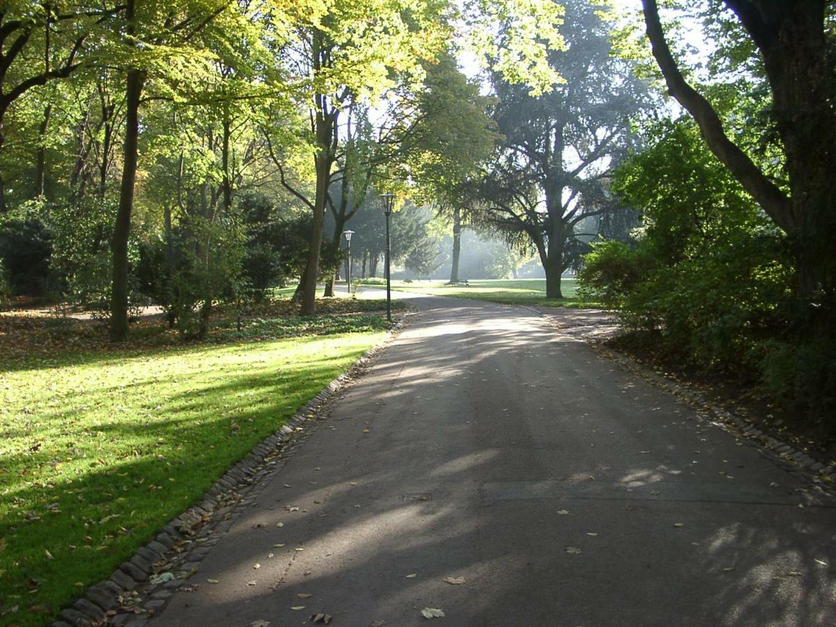 Modernes, Sonniges Appartement Im Herzen Von Duesseldorf Ngoại thất bức ảnh